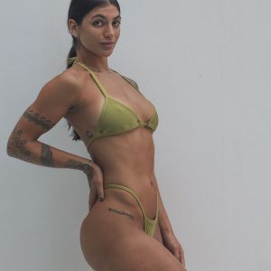 Avocado green